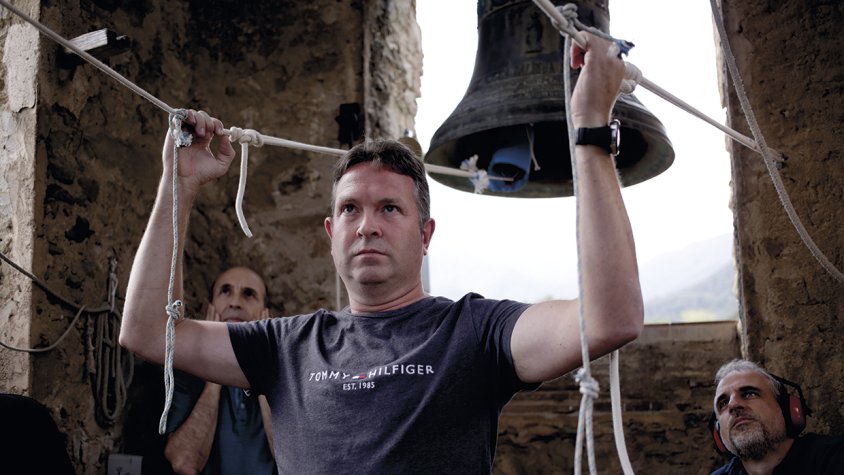 Albert Llongarriu, un dels alumnes de l'escola, és fill d'en Llorenç, l'antic campaner de l'església de Joanetes