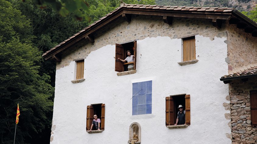Enllestides les obres del nou refugi guardat després de tretze anys treballant en la reconstrucció de l'edifici