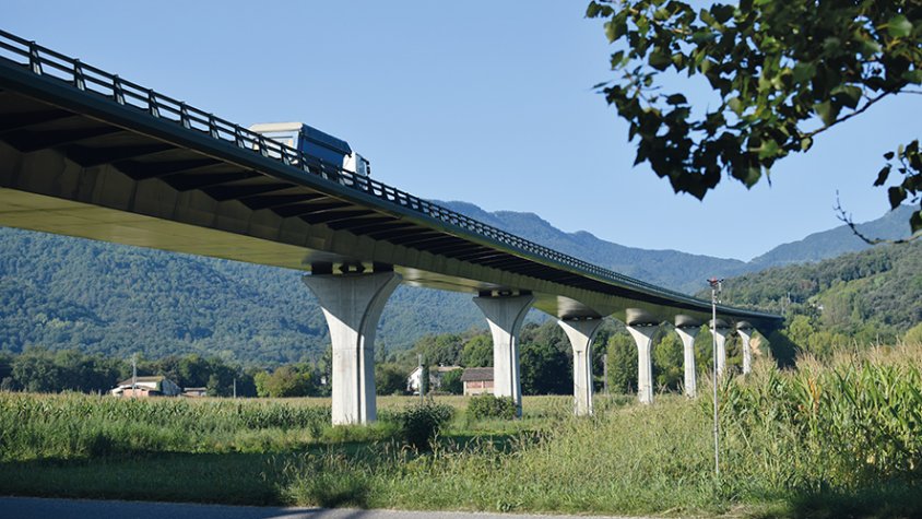 La proposta de pressupostos presentats divendres passat el govern de la Generalitat només preveu 6,3 milions d’euros per a la construcció de la nova variant d’Olot i les Preses aquest any.