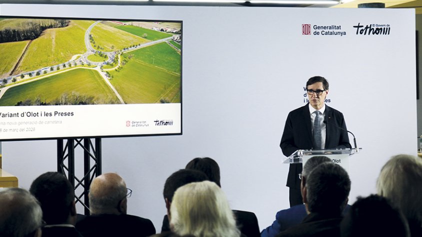 El president de la Generalitat, Salvador Illa, va presentar el projecte constructiu de la variant d'Olot i les Preses dissabte passat a Can Joanetes